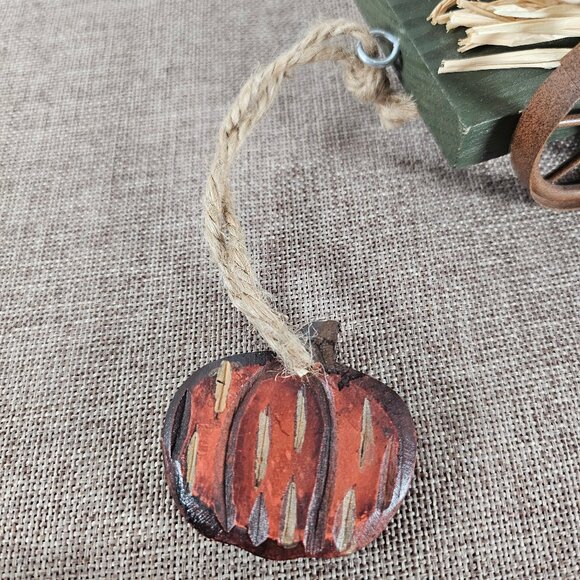 Primitive Wood Jack O Lantern On Green Hay Rack Wagon Cart. Pull-Along - Picture 8 of 10